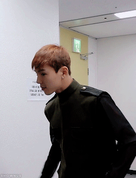 shownus:dancing king, young nd sweet