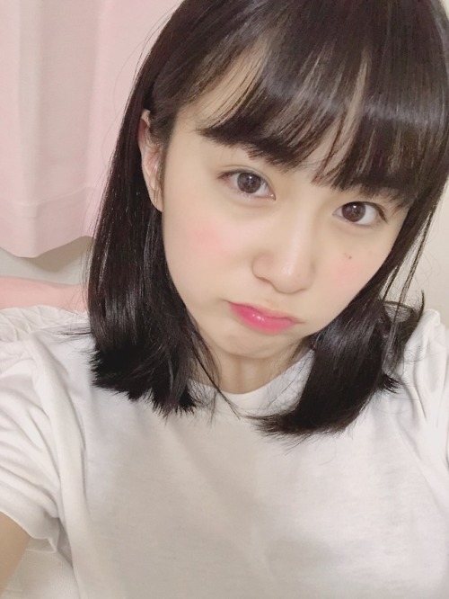 waitaminutebro:  廣瀬麻乃 SHiNY SHiNY(@Hirose_Mano358)さん | Twitter