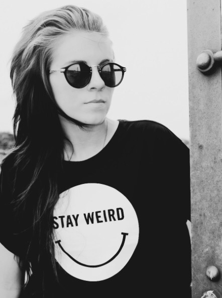 Sex lynn-over-matter:  Lynn Gunn: Sunglasses pictures