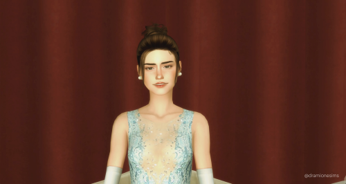 dramionesims:Draco hated the ballet… Chancing a glance over at Hermione, he noticed her rapt with at