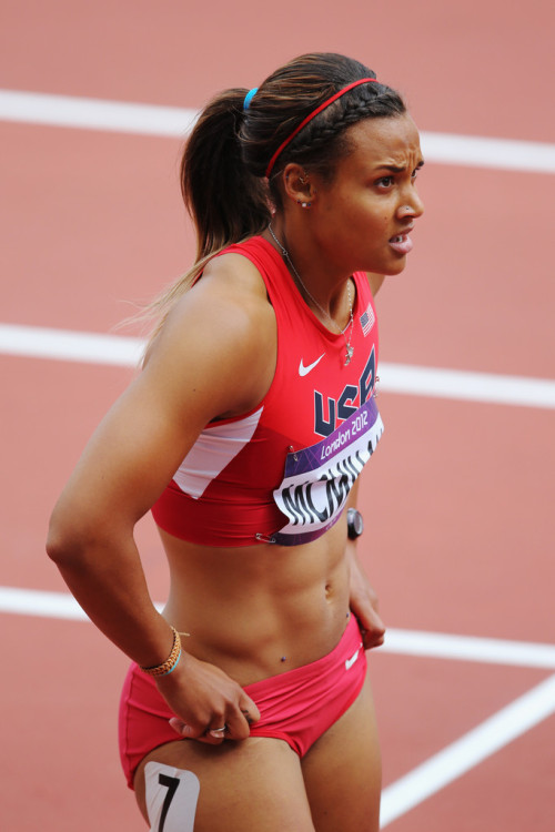 cosmic-noir: beautiful-fallacies: vagabond-named-veli: cultureunseen: Chantae McMillan (Bionic Tae) 