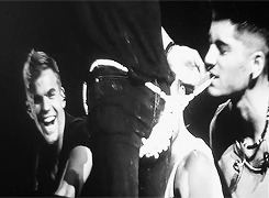 styles-malik-deactivated2014120:  + 