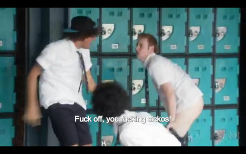 Jonah From Tonga s01e02 the antagonist bully gets pantsed by the good guys