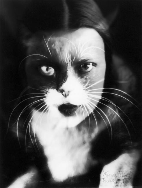 Wanda Wulz, Io + gatto, 1932 (Source: Metropolitan Museum of Art) Wanda Wulz was an Italian photogra