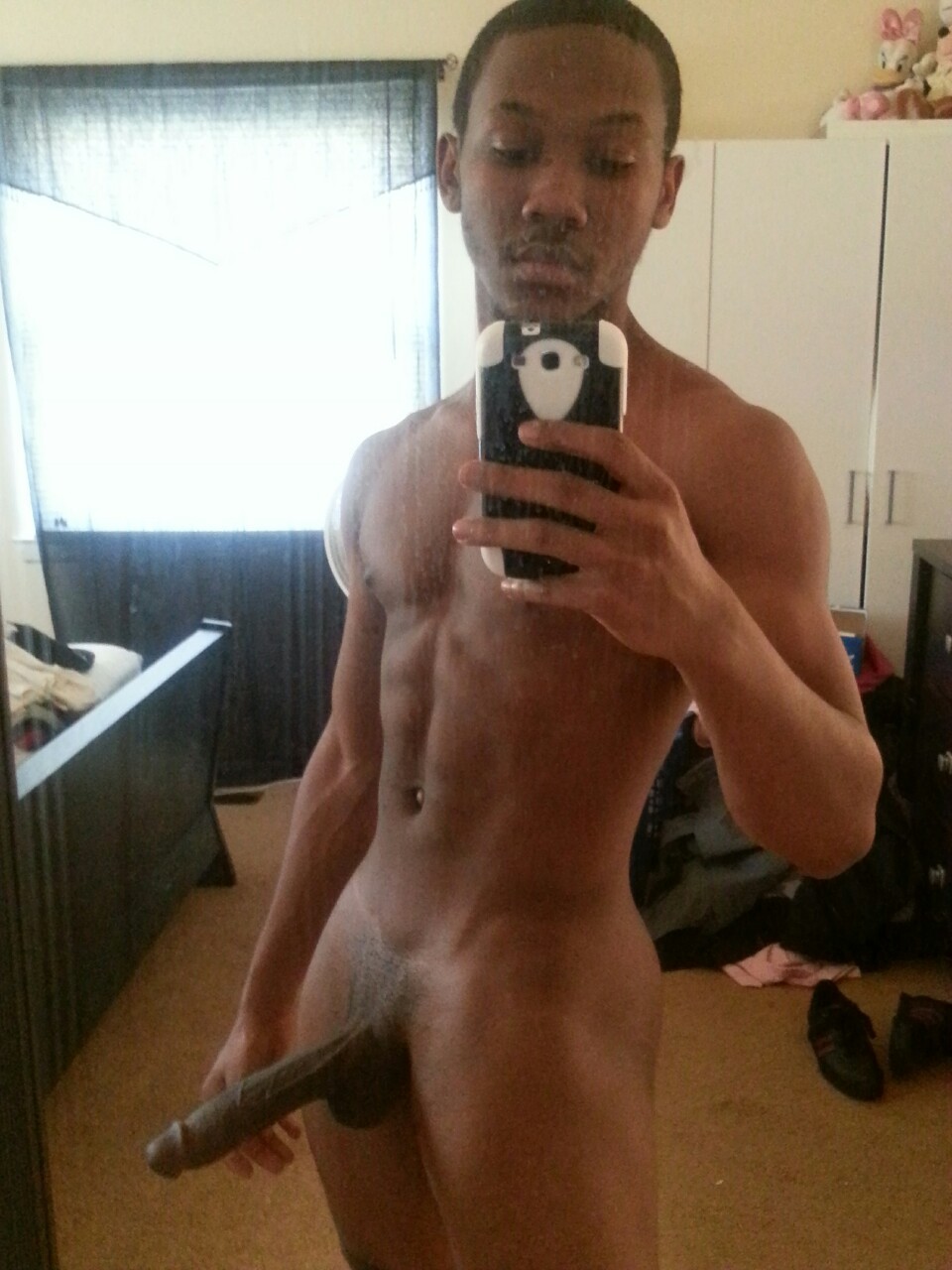 killuakross:  A lil something for my female followers 🙈