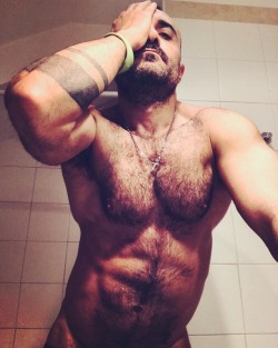 beardburnme:  Leandro_ personal_trainer Instagram