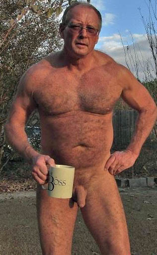 barenakeddaddies:  boy4daddies1971:  Very Nice!!!  Another sexy furry Daddy