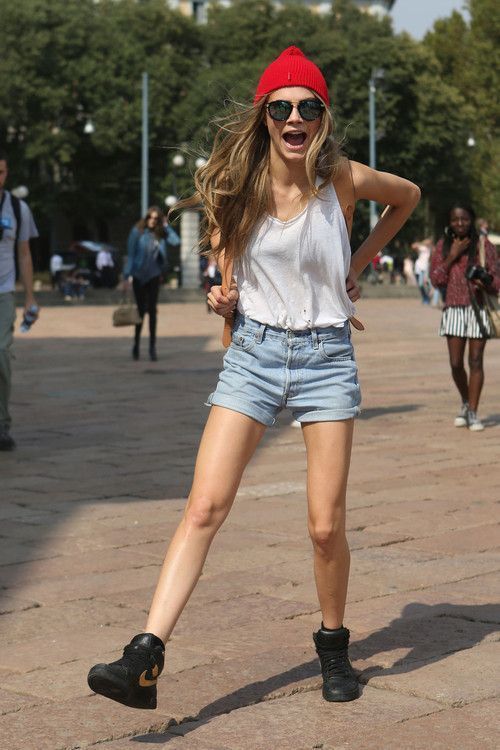 foreversadanddestroyed:  I just want to be her, she’s so freaking cool! | Cara