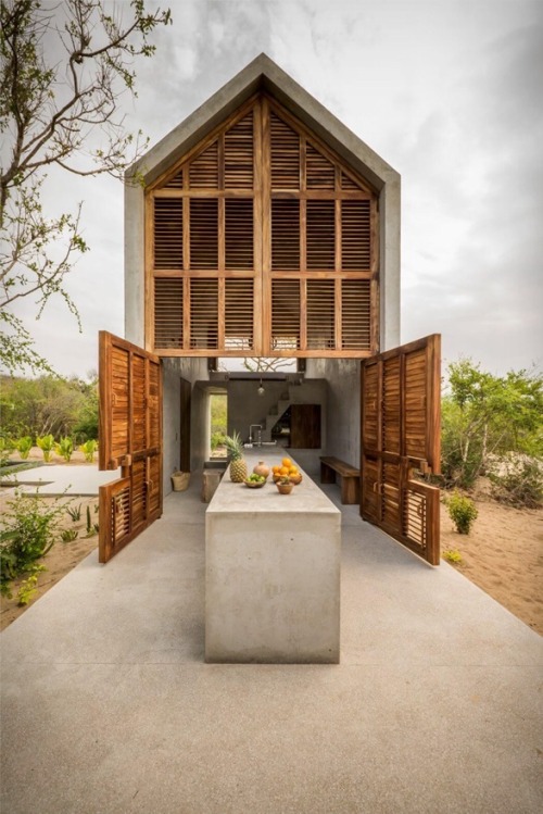 goodwoodwould: Good wood - concrete + wood = minimalist heaven. And what’s even better is you 