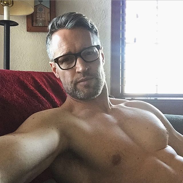 FUCK ME ALL THE WAY UP WHITE DADDY