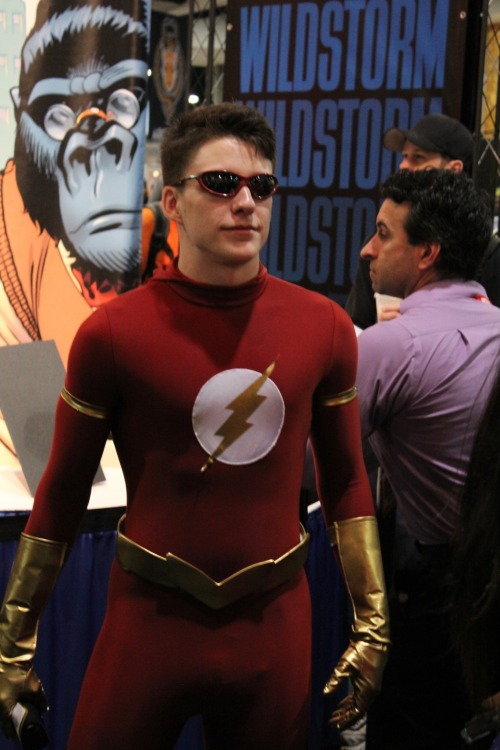theflashspandex:  jcl38:  Omg I need to start going to these.  That Flash is hot! 