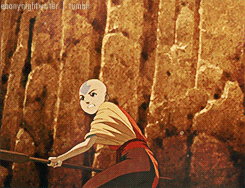ebonynightwriter:   “ Where is he? Where’s the Fire Lord?! ”  I was originally going to do this set with a focus on Azula’s side of this fight, but when I was watching the scene over I realized there was a visual difference in Aang’s fighting