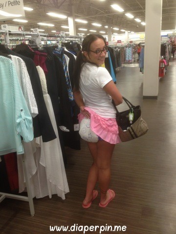 longhairedab:  When you’re at the store, always make sure your outfits fit over