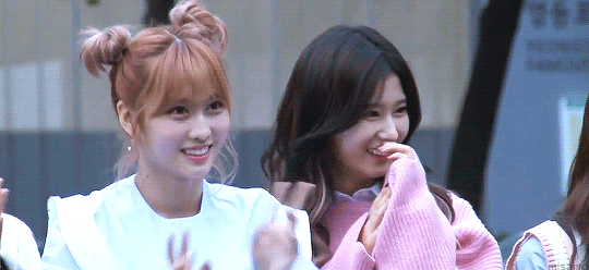 misamo:  here comes that boi