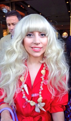 Hernameisstefani:  Nonpaura: Gaga Looking Right At My Fucking Camera Today, To Much
