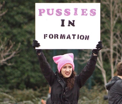 jenniferlawurence:BEYONCÉ INSPIRED SIGNS AT THE WOMEN’S MARCH 2017