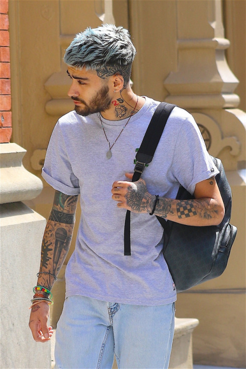 keepingupwithzayn - Zayn out and about on July 18, 2018 in New...