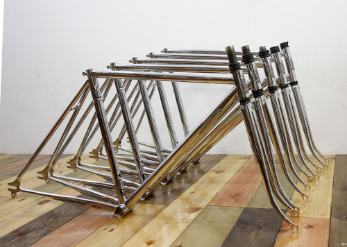 radjapan:  STEEL ERA FRAME SET abovebike.com  