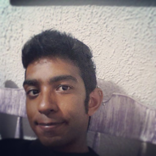 Melhor Dormir Um Pouco, Logo Acordar Pra Comear Mais Uma Semana :) #boanoite #goodnight #dreams #loveless