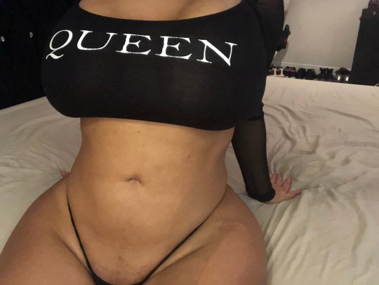 Porn Pics nyla-green:I’m a queen worship my hips