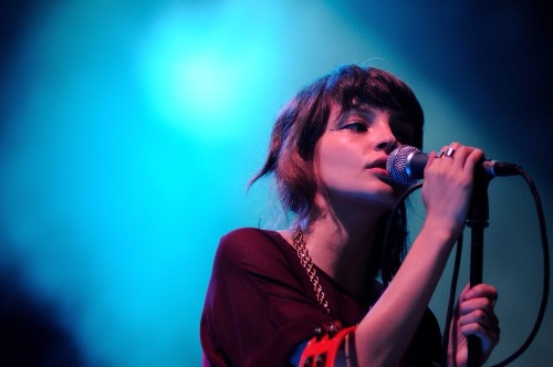 Sex giathebear:  Lauren Mayberry lead vocalist pictures