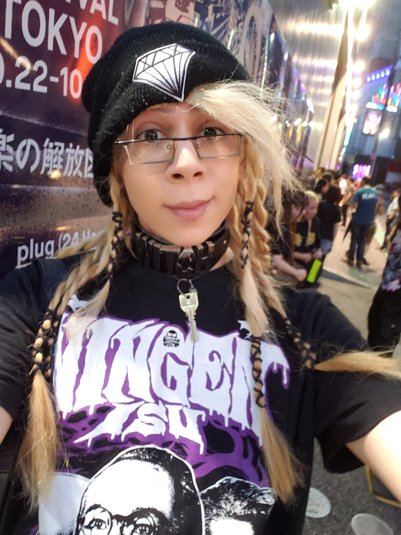 rayraysugarbutt:  Incidentally, speaking of 人間椅子, I saw them live last week!