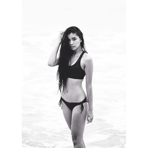 topinstagirls:  @kristasantiago on topinstagirls.tumblr.com - source [MORE]