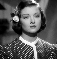 myrnasloy:  Myrna Loy in Too Hot To Handle (1938)  https://painted-face.com/