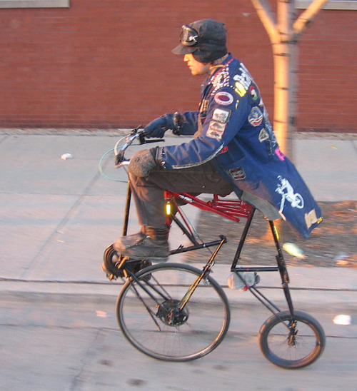 johnnypayphone: theplanetbiketrenches:  Freakbike rollin’  That’s me!