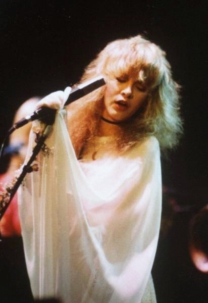 goldduststevie:Request: Stevie performing “Rhiannon” while wearing her moon necklace.