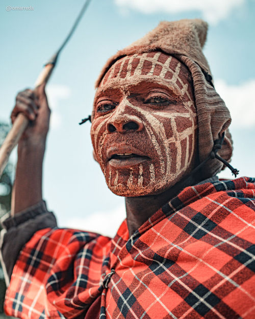 Portraits of Kenyans by Omar Reda1-2. Borana3-5. Kikuyu6-8. Maasai9. Tribe unknown
