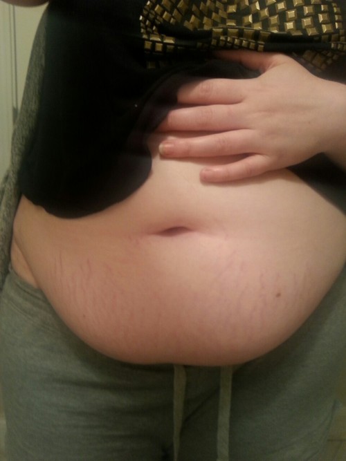 chubbybunnysgain:  Full tummy like a good porn pictures