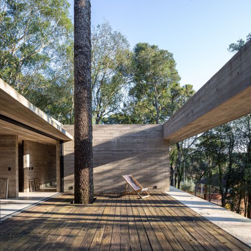 keepingitneutral: Casa Fortunata, Caxias do Sul, Brazil,Luciano Lerner Basso Architect