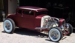 morbidrodz:  A blog filled with vintage cars, hot rods, and kustoms 