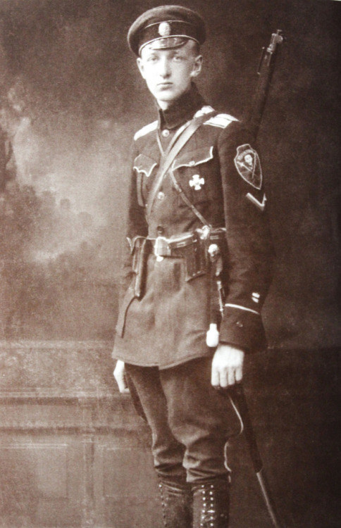 ironeurope:Nikolai Konstantinovich Marshalk (1895 - 1951)Since 1918 he was in the Volunteer Army (Wh