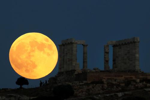 detailedart:July 27, 2018, temple of Poseidon in Athens, Greece | By Alkis Konstantinidis - [x]