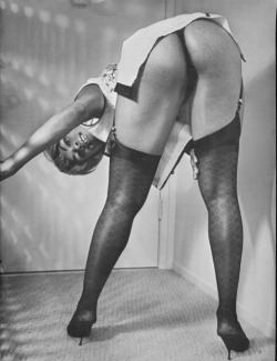 vintage-juene-femme:  Les photos nue et charme