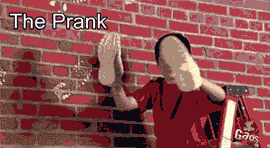 reblog-gif:  Funny Gif Source **** http://gifini.com/
