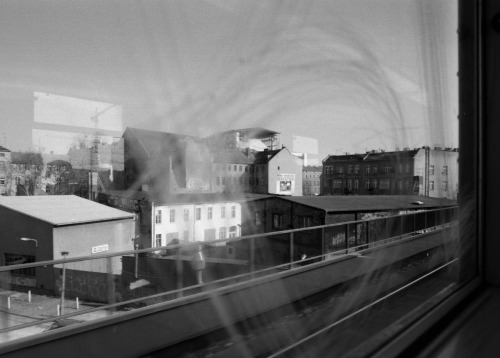 Berliner-Stadtbahn in Mitte, 1999 Blick aus dem S-Bahn-Fenster, vermutlich auf Höhe Schumannstr