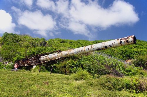 historical-nonfiction:   The High Altitude Research Project was supposed to create a massive gun capable of launching things into space. A joint venture between Canada and the US, multiple guns were built including in Vermont and Bermuda (see gallery