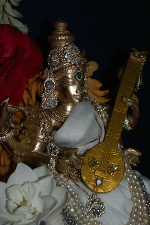 Durga Puja alamkaram, Vishnu as Vishnu-Durgai with Lakshmi and Saraswati at my household shrine.