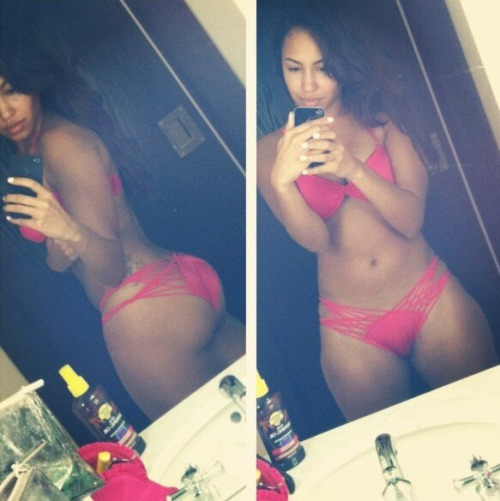 blackgfteen:  Pretty in Pink 