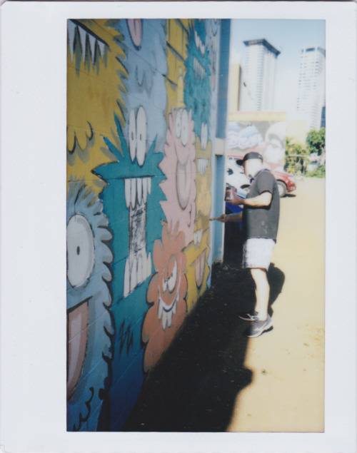I was out in Hawaii recently for the POW! WOW! mural festival this year. Kevin Lyons was touching up