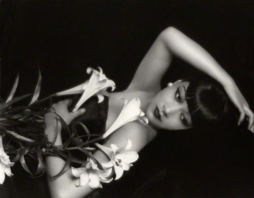 Anna May Wong. adult photos