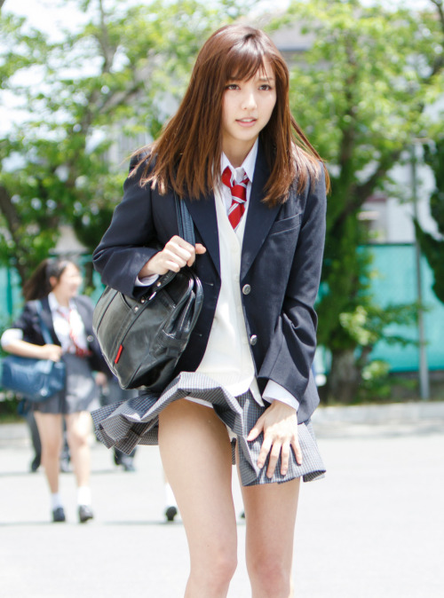 chinese-slim-beauty: Erina Mano