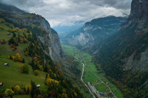 Fall colors in Lauterbrunnen, a Swiss valley that is barely wider than a kilometer in some places. S