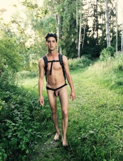 wolfpackmag1:  The only way to hike is to