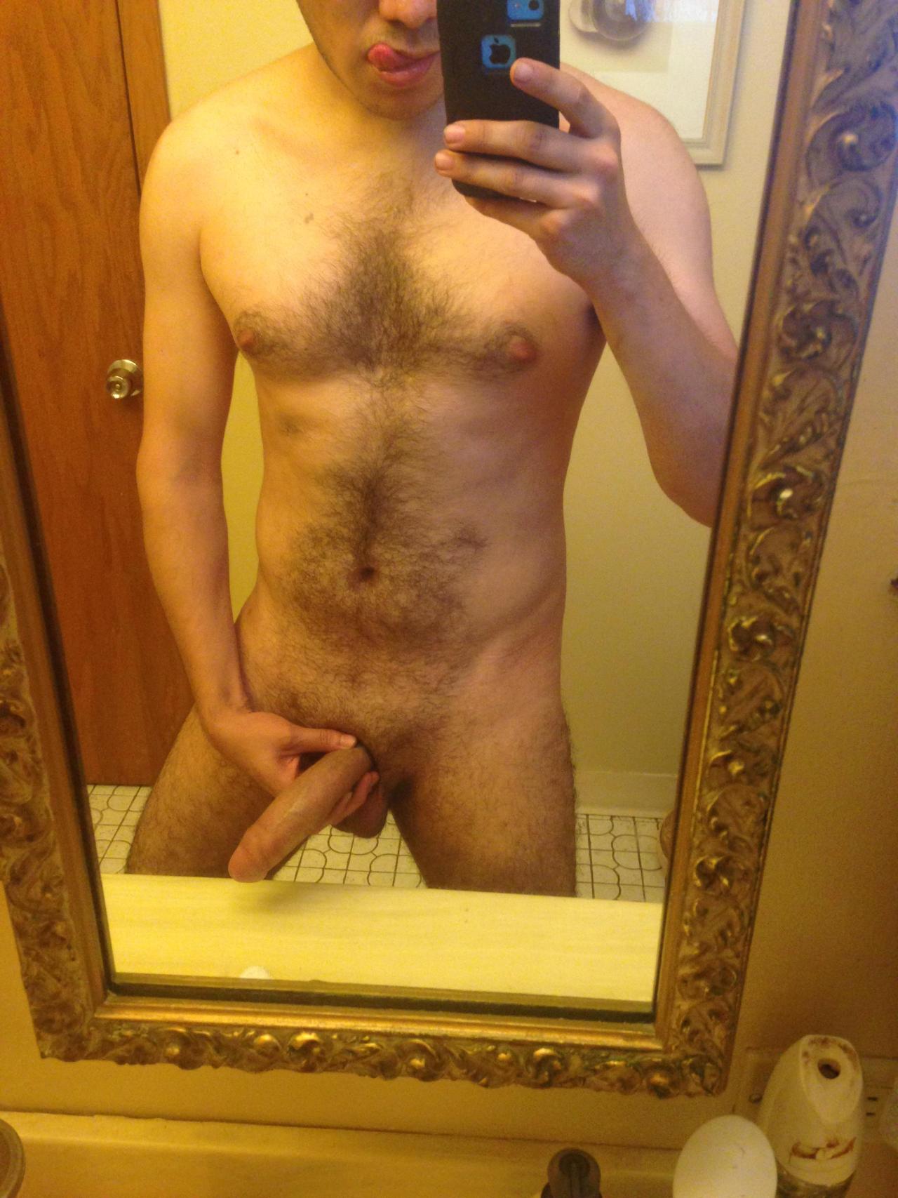 love-chest-hair:Hoping to make you Monday just a little bit better;) …. http://bit.ly/1NPuFKl