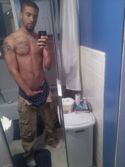 scorpius21:  jadefristarz:  bigdick9in:  homohautblk:  whtbttm4blktops:  shit-gets-real-when:  Big dick nigga  Holy FUK I want this man  (via TumbleOn)  Sexy   http://jadefristarz.tumblr.com  Black male pornblog http://scorpius21.tumblr.com/