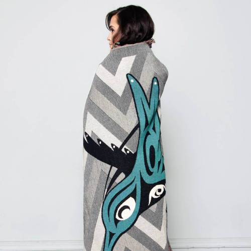 phantasticmrphox:breelandwalker:stylemic:Eighth Generation is what modern Native American design loo